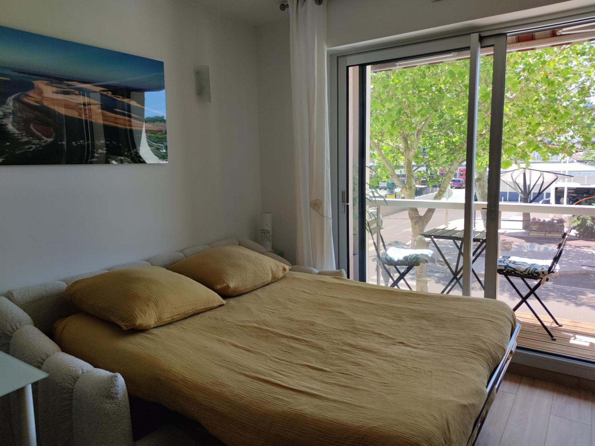 Studio Avec Parking Centre-Ville Face A La Gare Plage & Commerces Arcachon Luaran gambar
